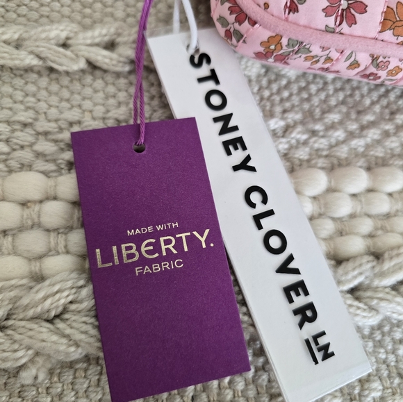 Capel Micro Pouch - Picture 2 of 9